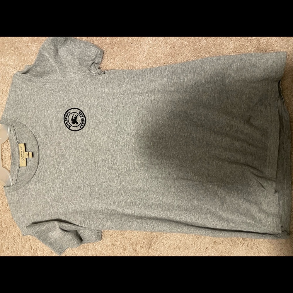 Burberry Tshirt